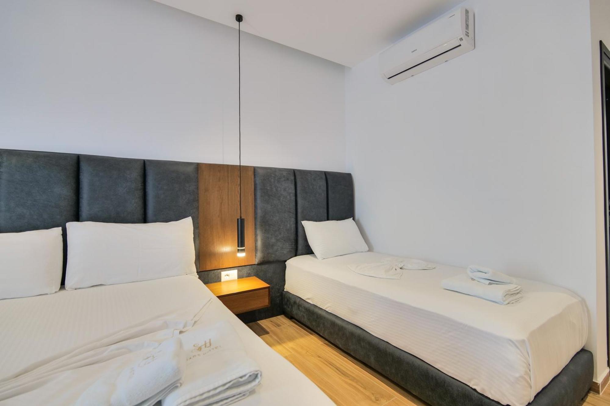 Guesthouse Siars Εξαμίλιο Εξωτερικό φωτογραφία