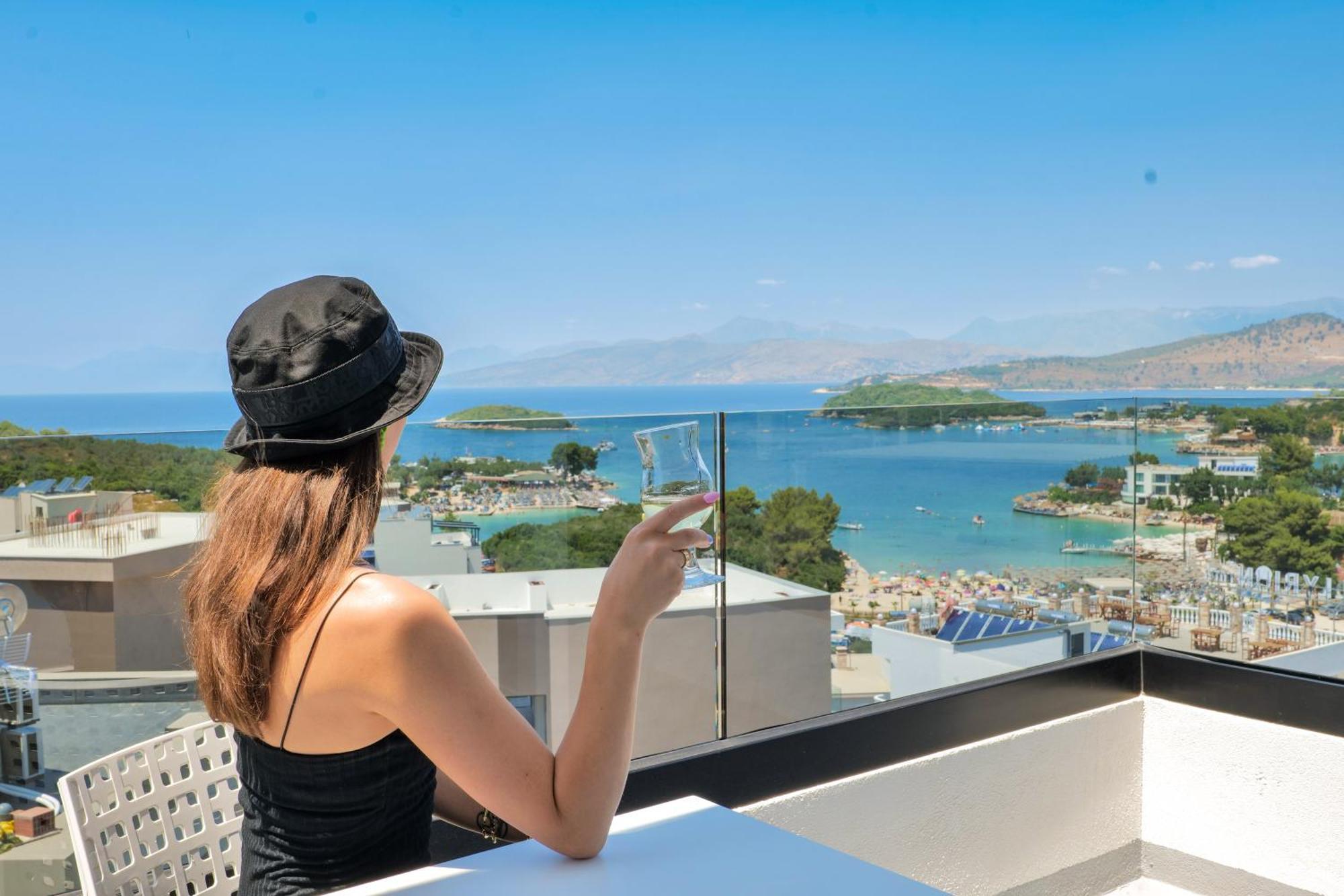 Guesthouse Siars Εξαμίλιο Εξωτερικό φωτογραφία