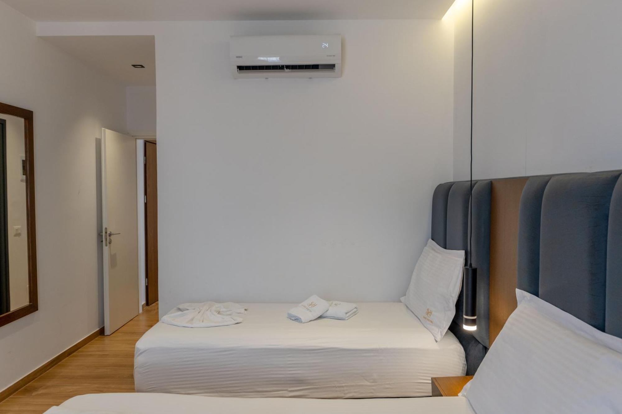 Guesthouse Siars Εξαμίλιο Εξωτερικό φωτογραφία
